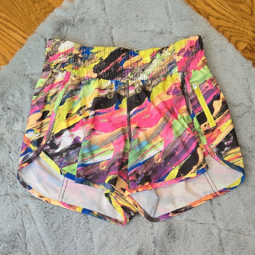 Lululemon Multicolor Athletic Shorts, Womens 6, Great Condition